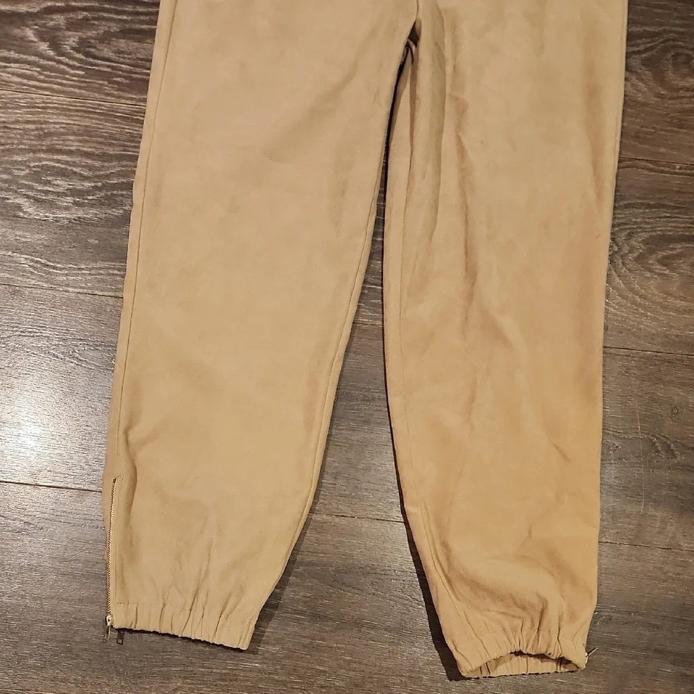 ❤️ ZARA HIGH RISE ZIP HEM JOGGER PANTS, MEDIUM